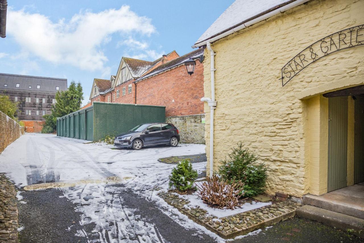 Вилла 138E Old Star & Garter Mews Лудлоу Экстерьер фото